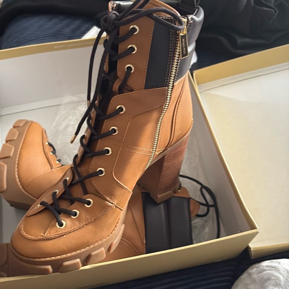 Women Ankle Boot